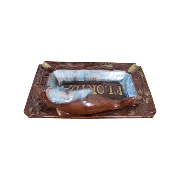 Vintage MCM Florida Dolphin Pottery Drip Glazed Ash Tray / Trinket Dish - Picture 5 of 10